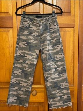 Sanctuary Olive Camo Relaxed Wide-Leg Jeans